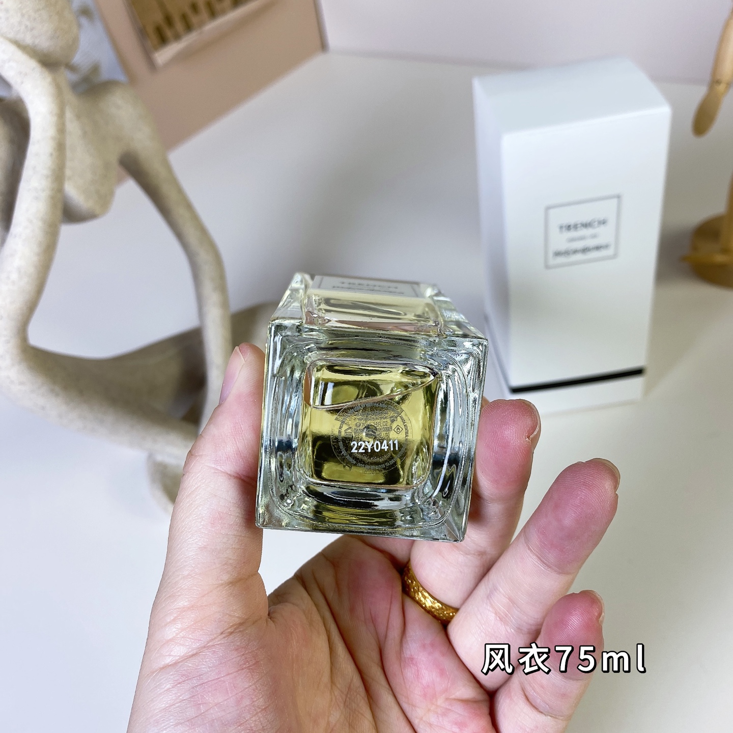 Saint Laurent perfume